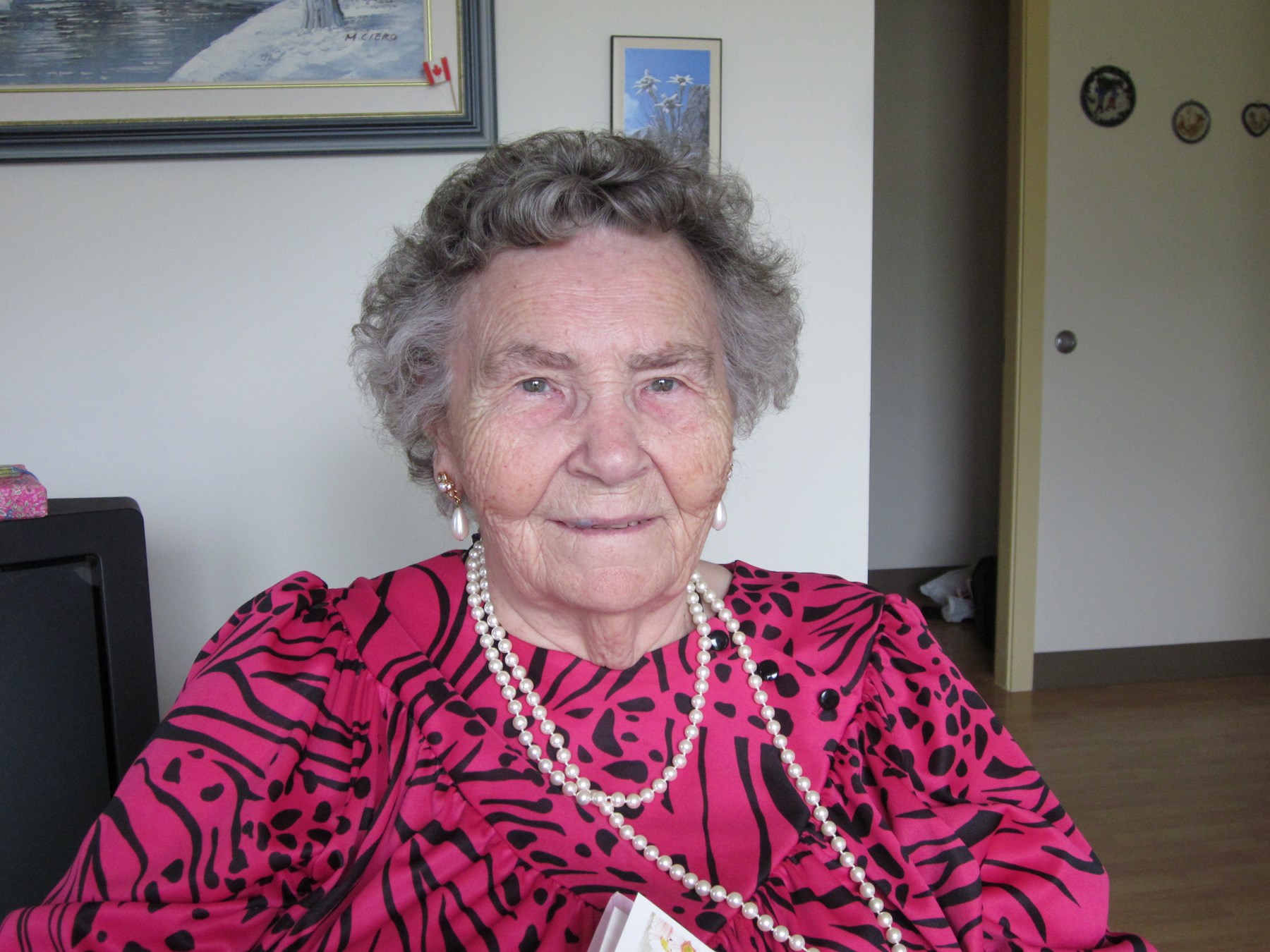 Obituary of Mrs. Karoline Klein