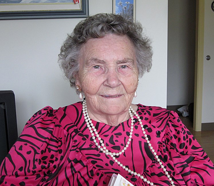 Obituary of Mrs. Karoline Klein