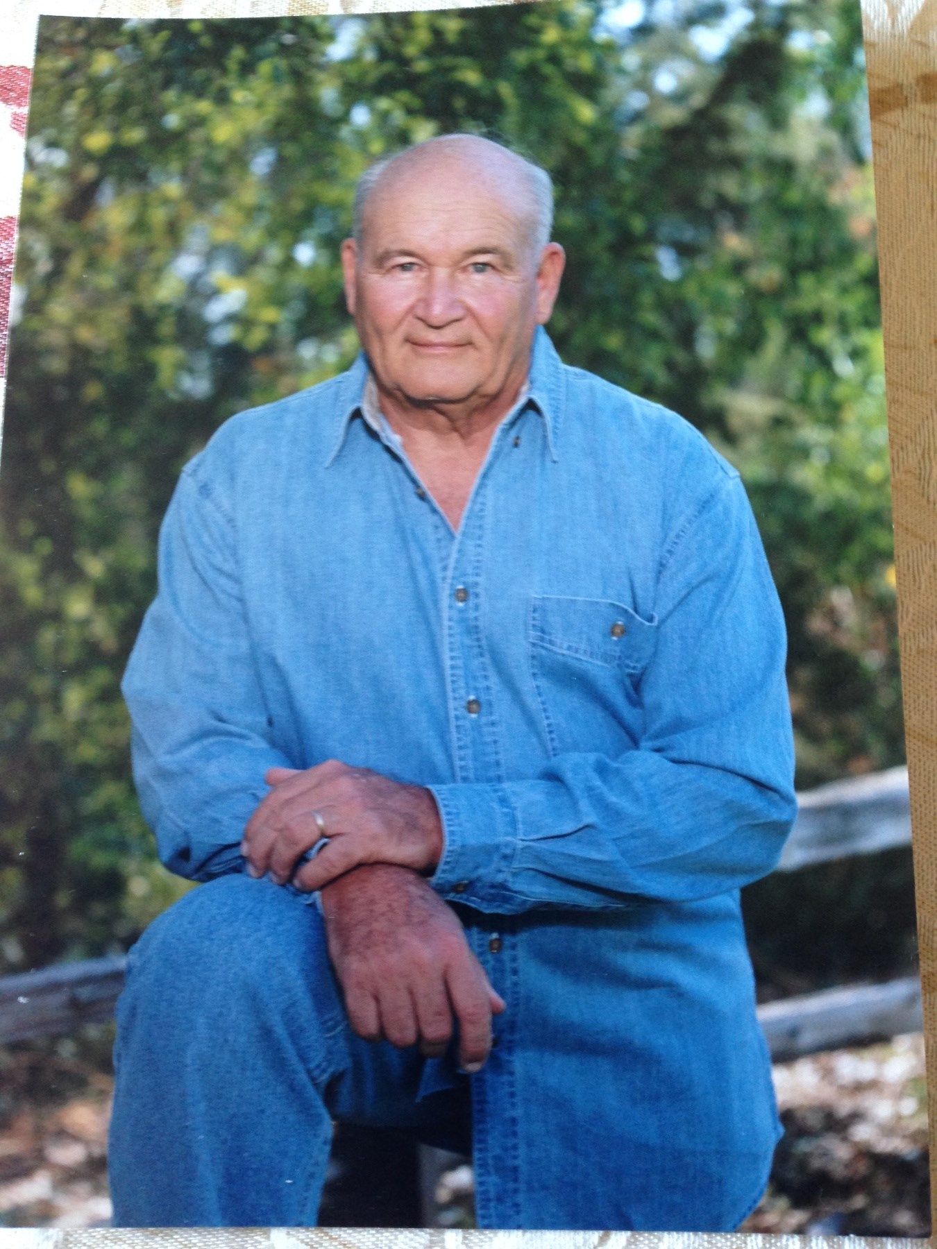 Obituary of Bob Campbell