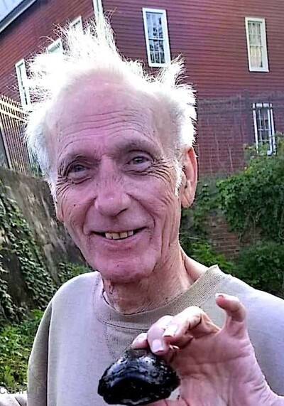 Obituario de Leo J. Breslin