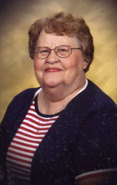 Obituary of Daphne (Peggy) Young Harp
