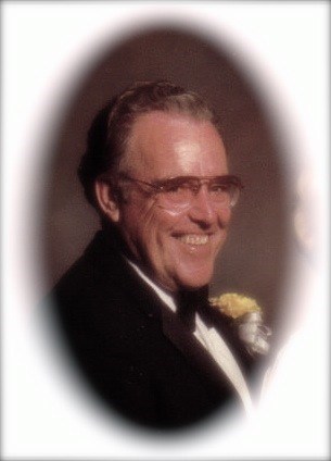 Obituary of Kenneth R. Reynolds