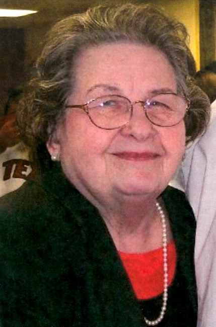 Obituary of Mary Elizabeth “Bebet” McConnell