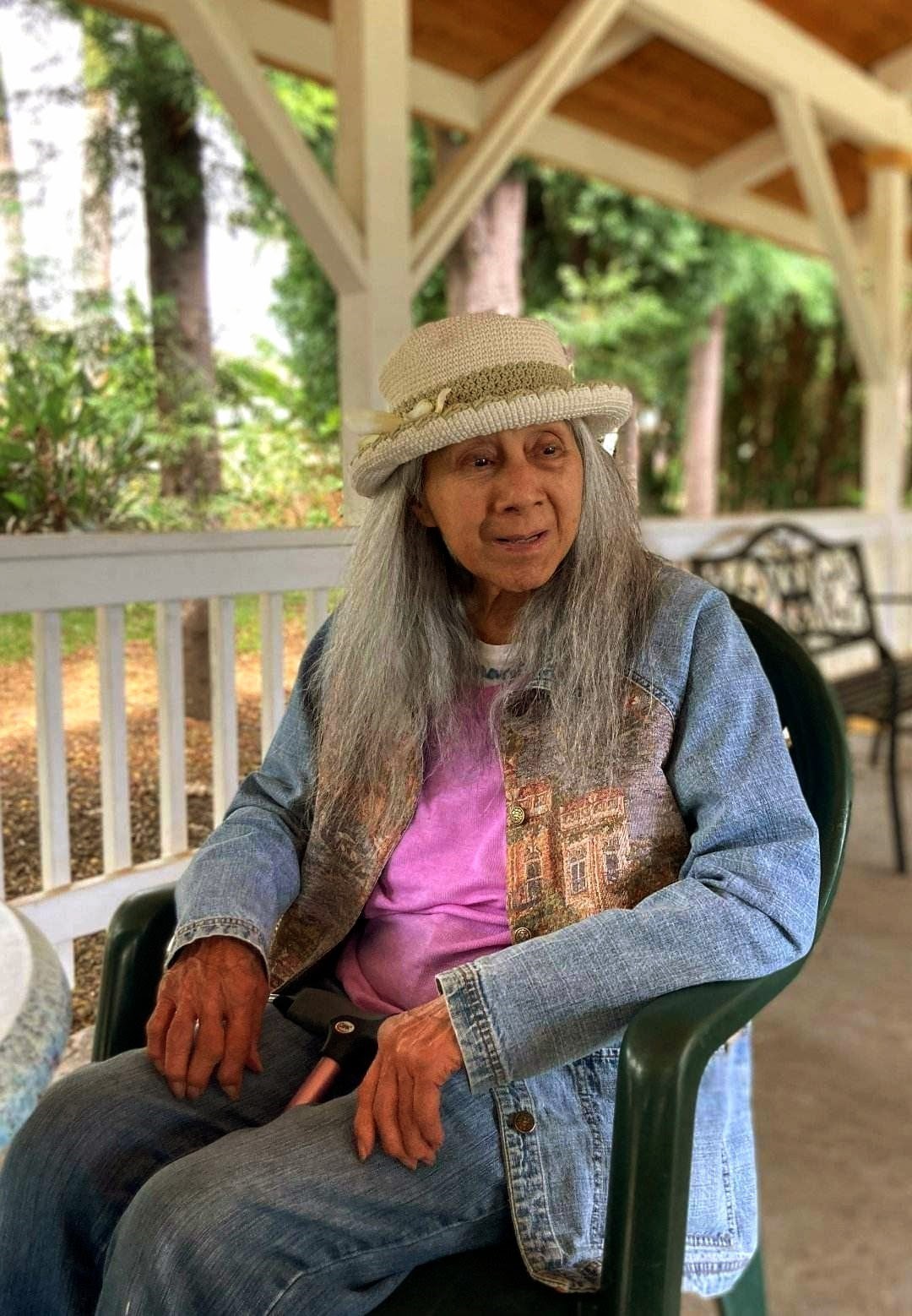 Obituary of Mary K Napolis