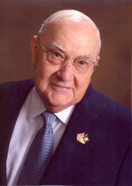 Obituary of Robert Wolcott Smith