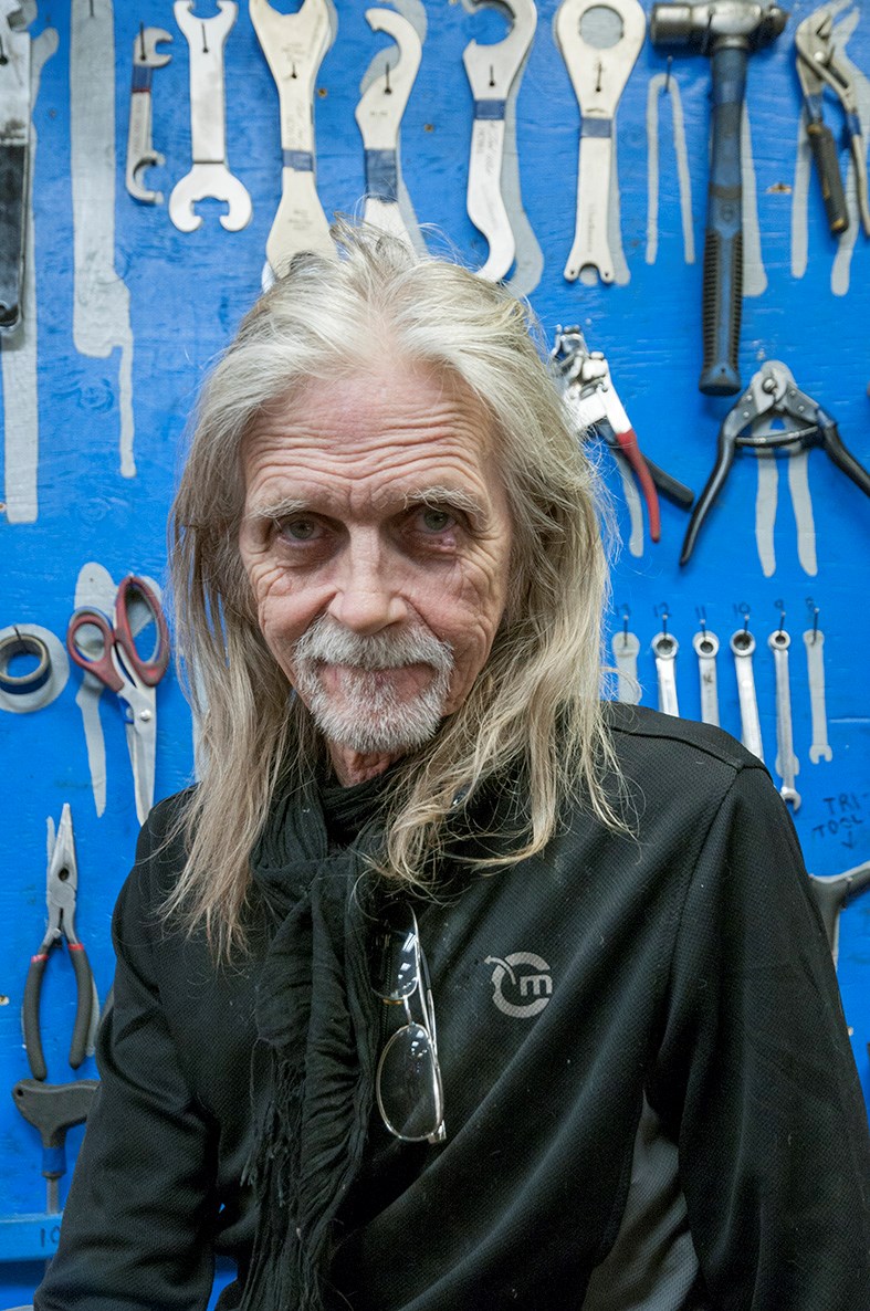 Obituary of Andrew Douglas Aitken