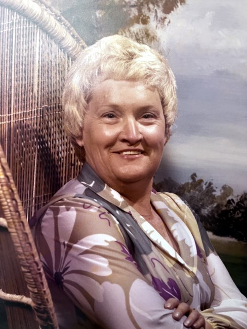 Obituary of Shirley Mae Combs