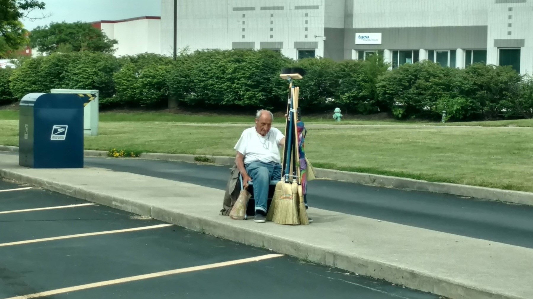 Avis de décès de Jim "The Broom Guy" Richter