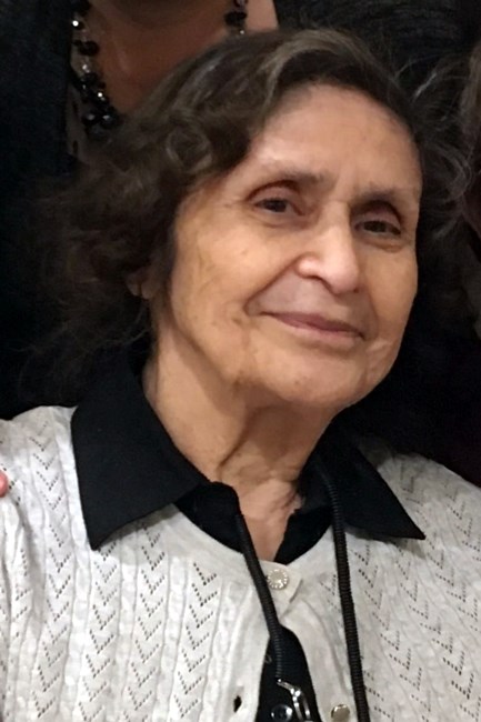 Obituary of Esther L. Reyes