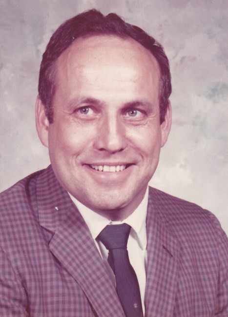 Obituary of Gerald L Thiel