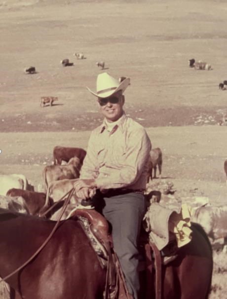 Obituary of Donald Gayle Knott