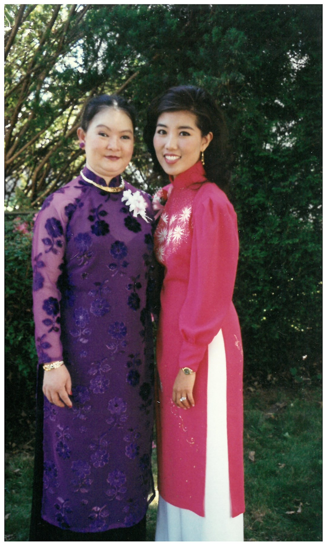 Obituary of Tuyet-Phuong Thi Nguyen