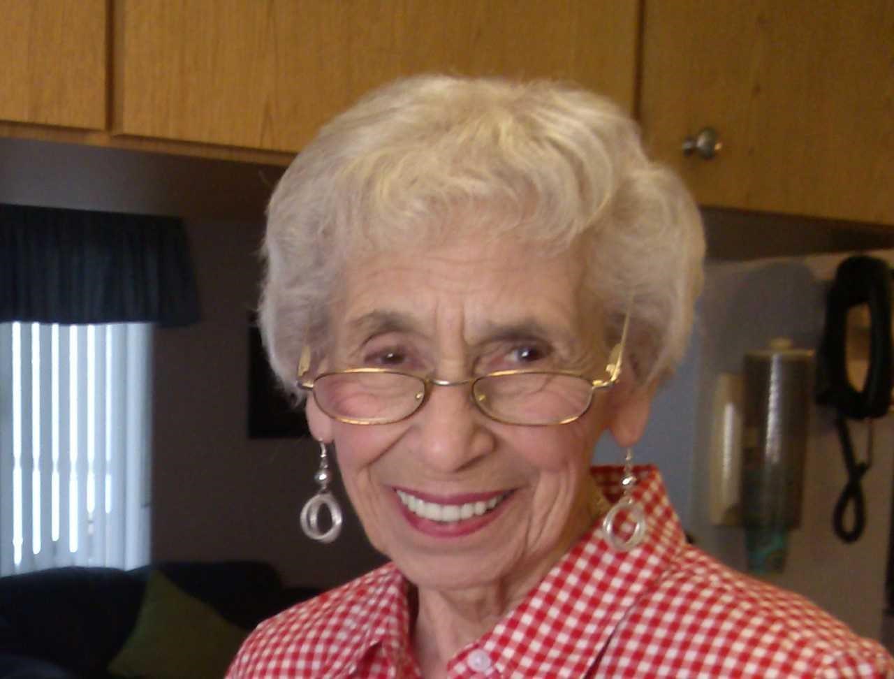 Obituary of Gloria S. Warner