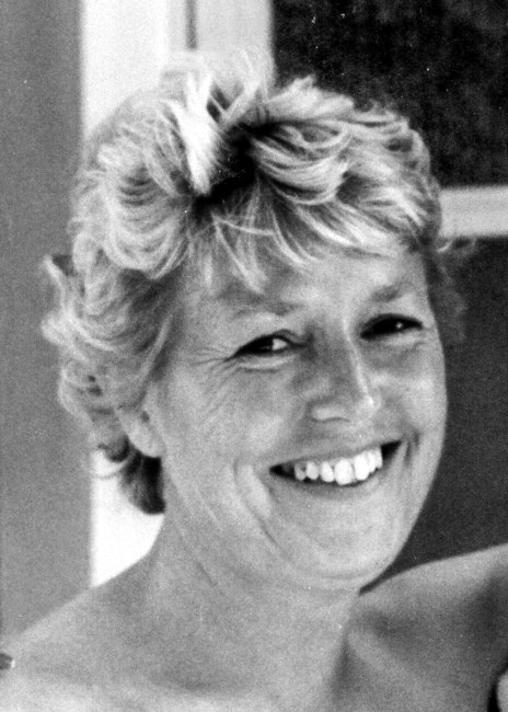 Avis de décès de Joan M. Chisholm