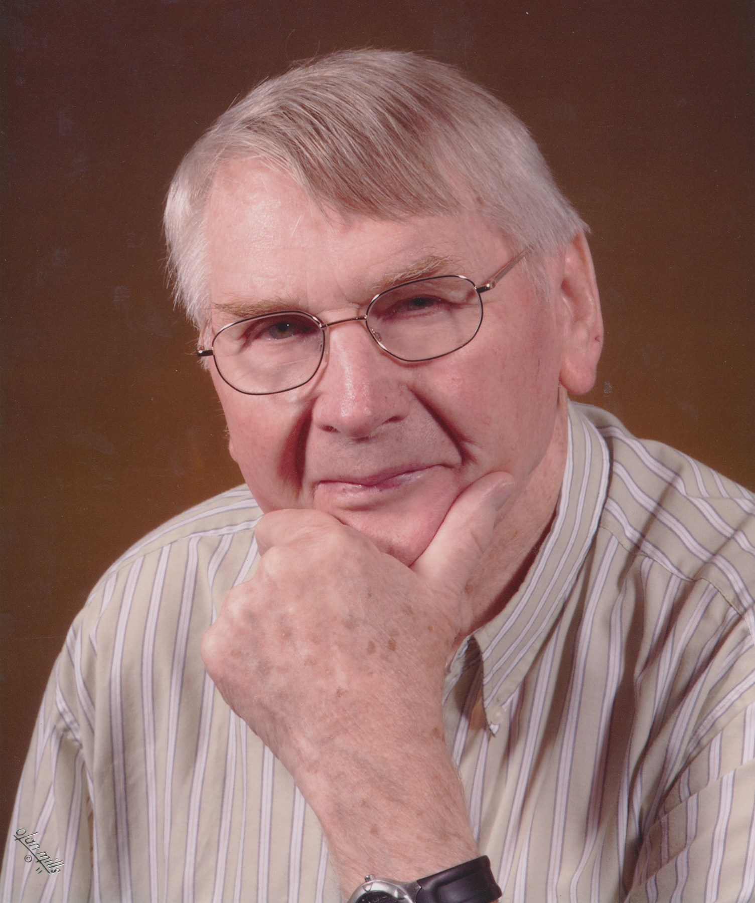 Obituary of Oliver "Roy" Amundson