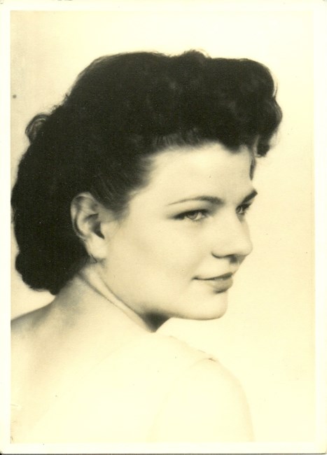 Obituary of Maurine Woods