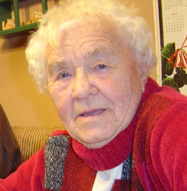 Obituary of Estelle Janet Hunter