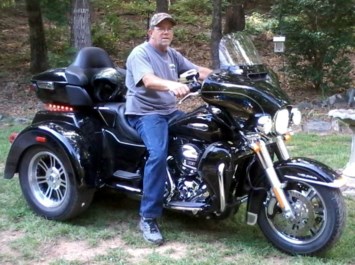 Obituary of Leland Lewis