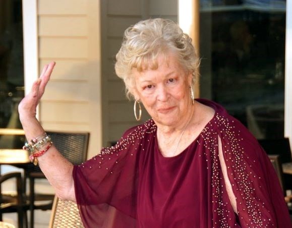 Obituary of Elaine "Nanny" Schneider