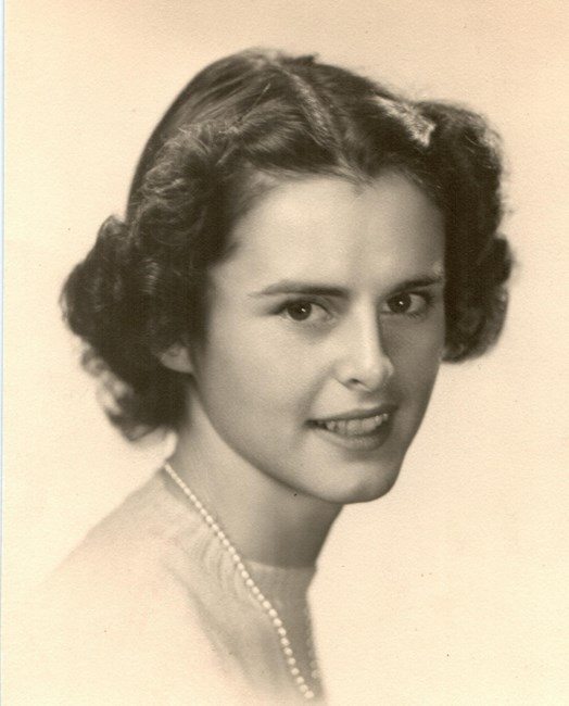 Obituary of Mary Loring Lambrou