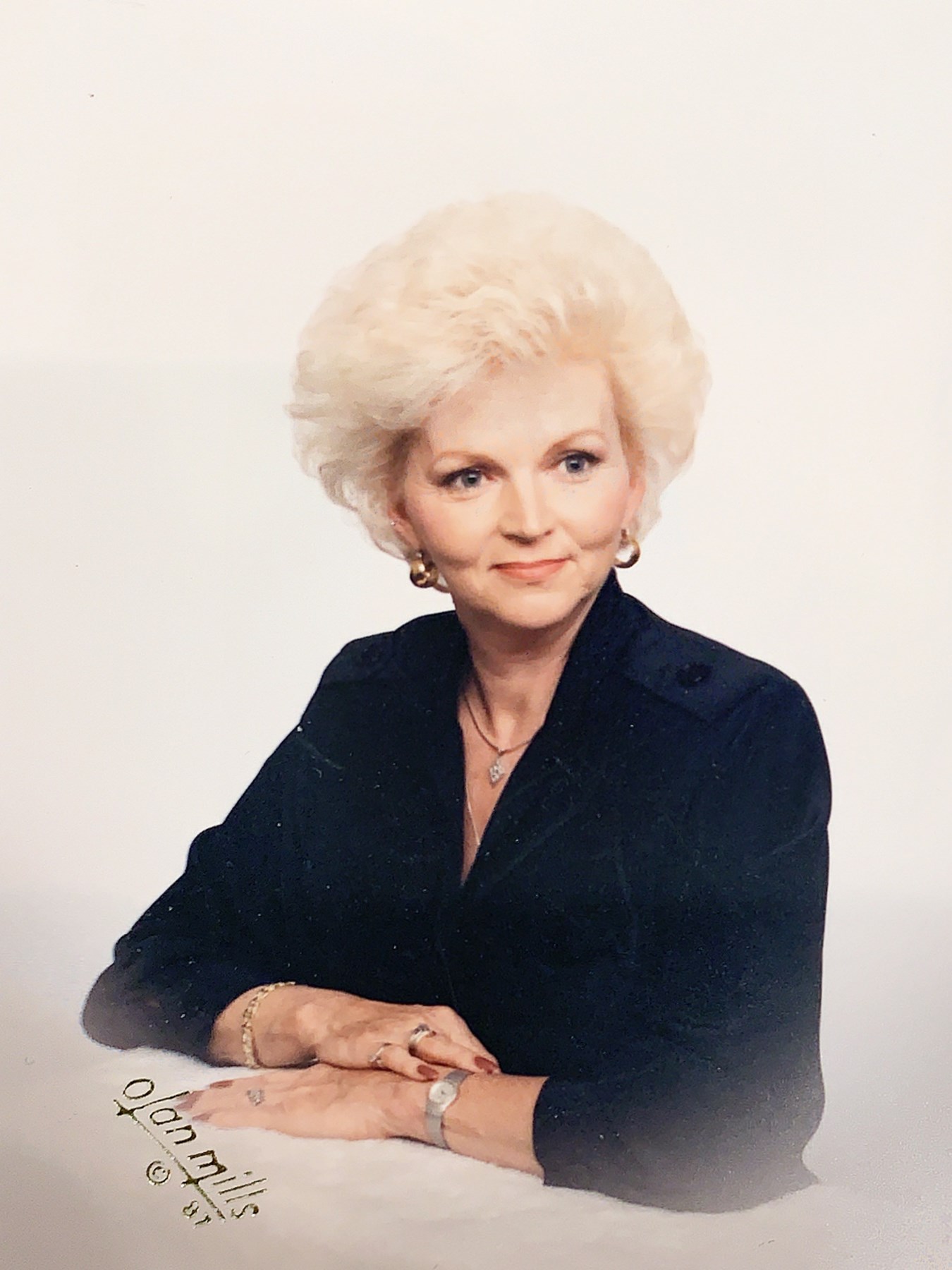 Obituary of Betty L. Messick-Kirschner