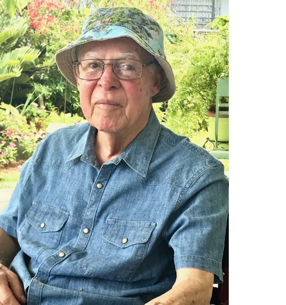 Obituary of Luis (Luis Qui) Francisco Quiñones Toyos