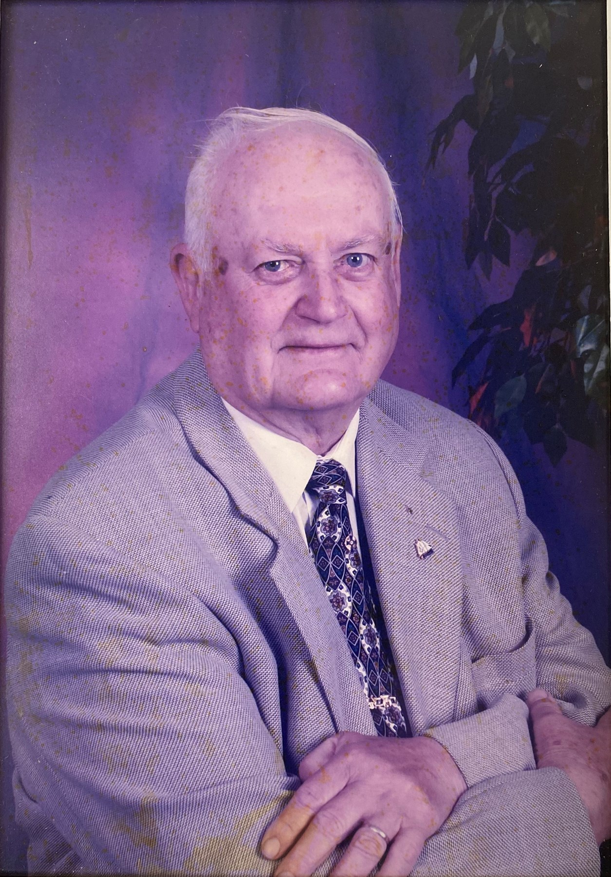 Obituary of Vincent Sullivan McCarlie