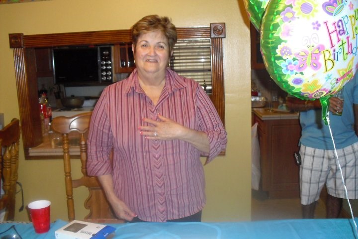 Obituary of Berta Gladys Reyes