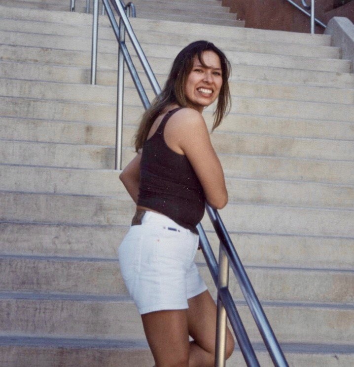 Obituary of Donna Theresa Millicent Vandale