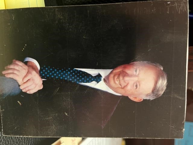 Obituary of Ghary Middleton Akers