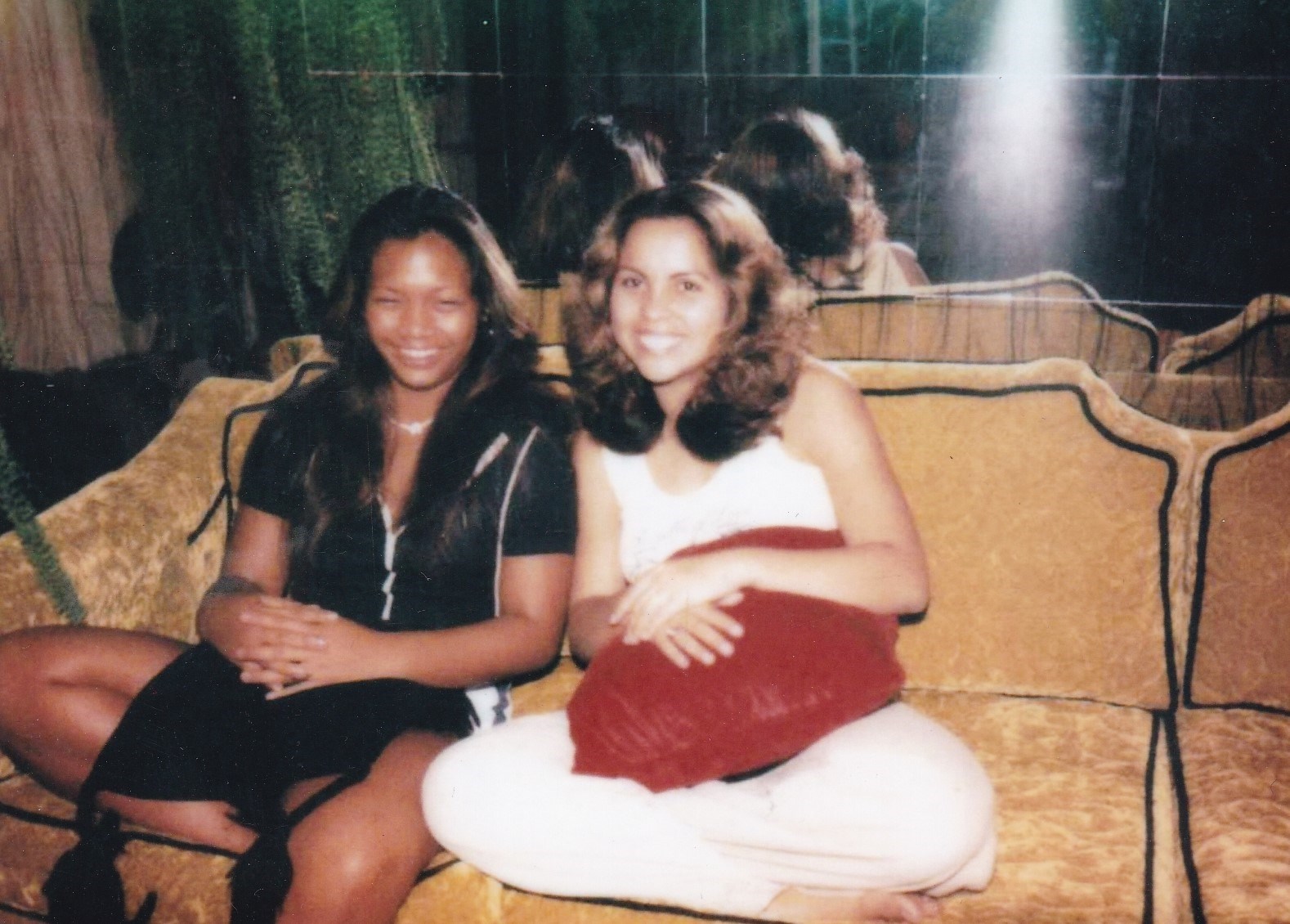 Obituary of Laura Lyne Aina