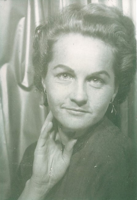 Obituary of Leila J Cox