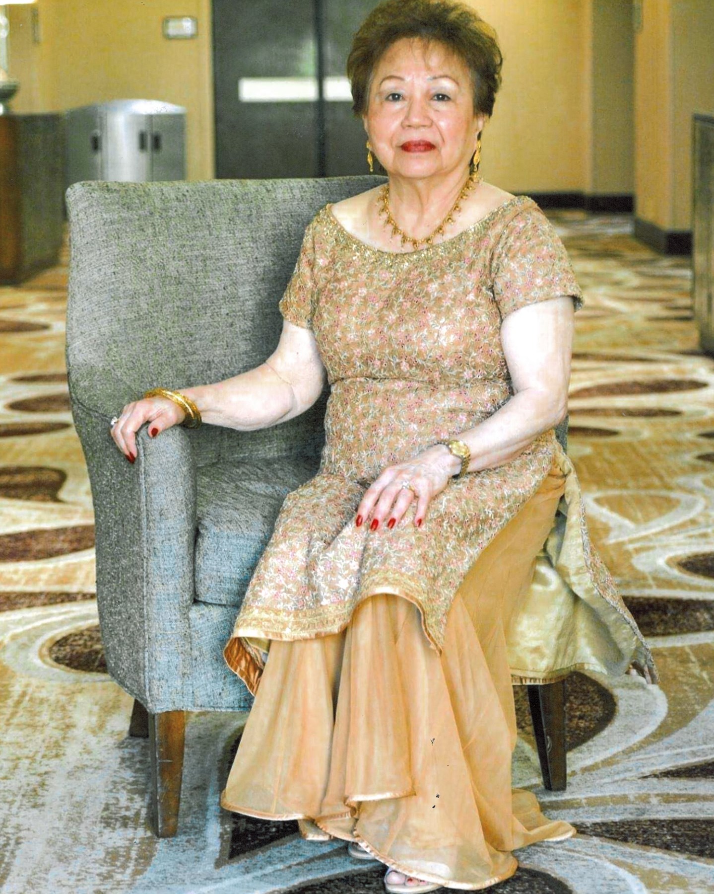 Obituary of Aurea Laxamana Guevara
