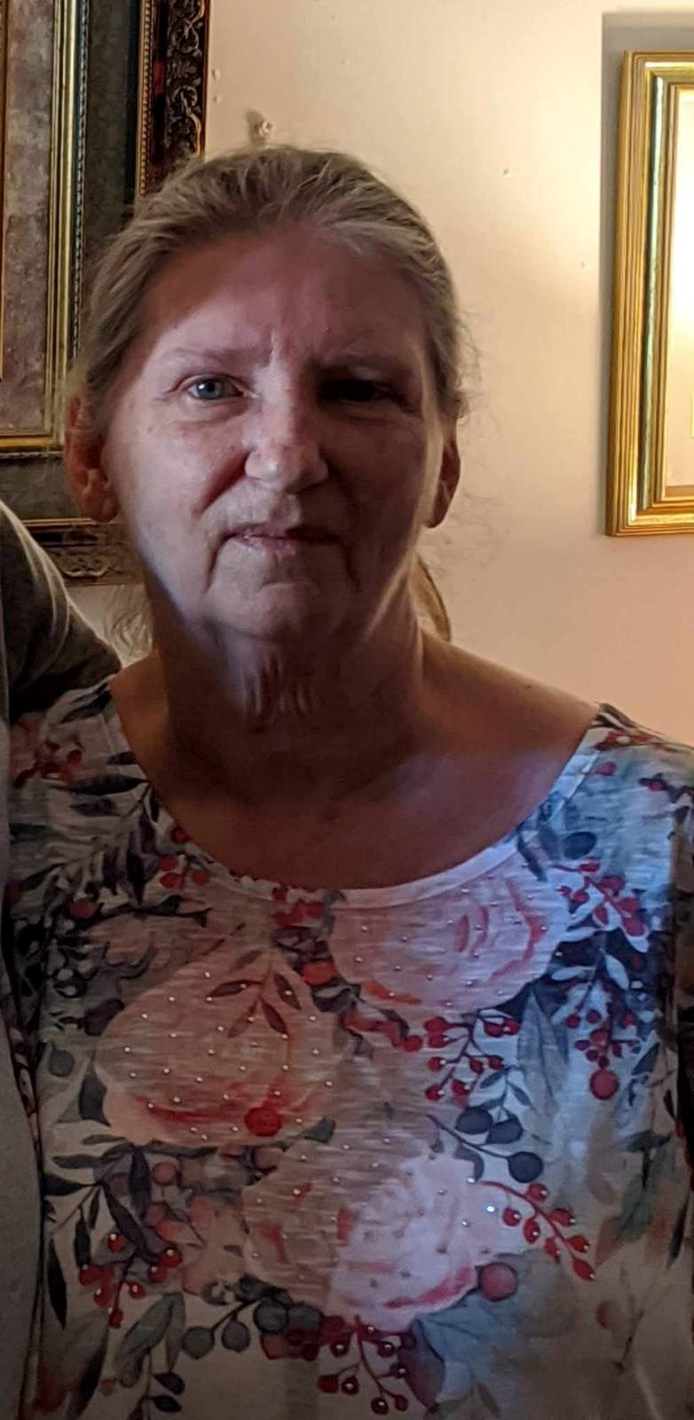 Obituary of Shirley "Samantha" Davis