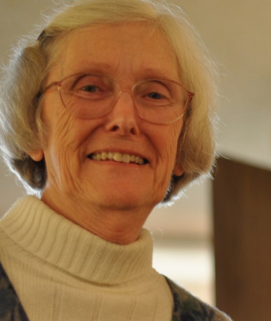 Obituary of Madge Richardson Walsh