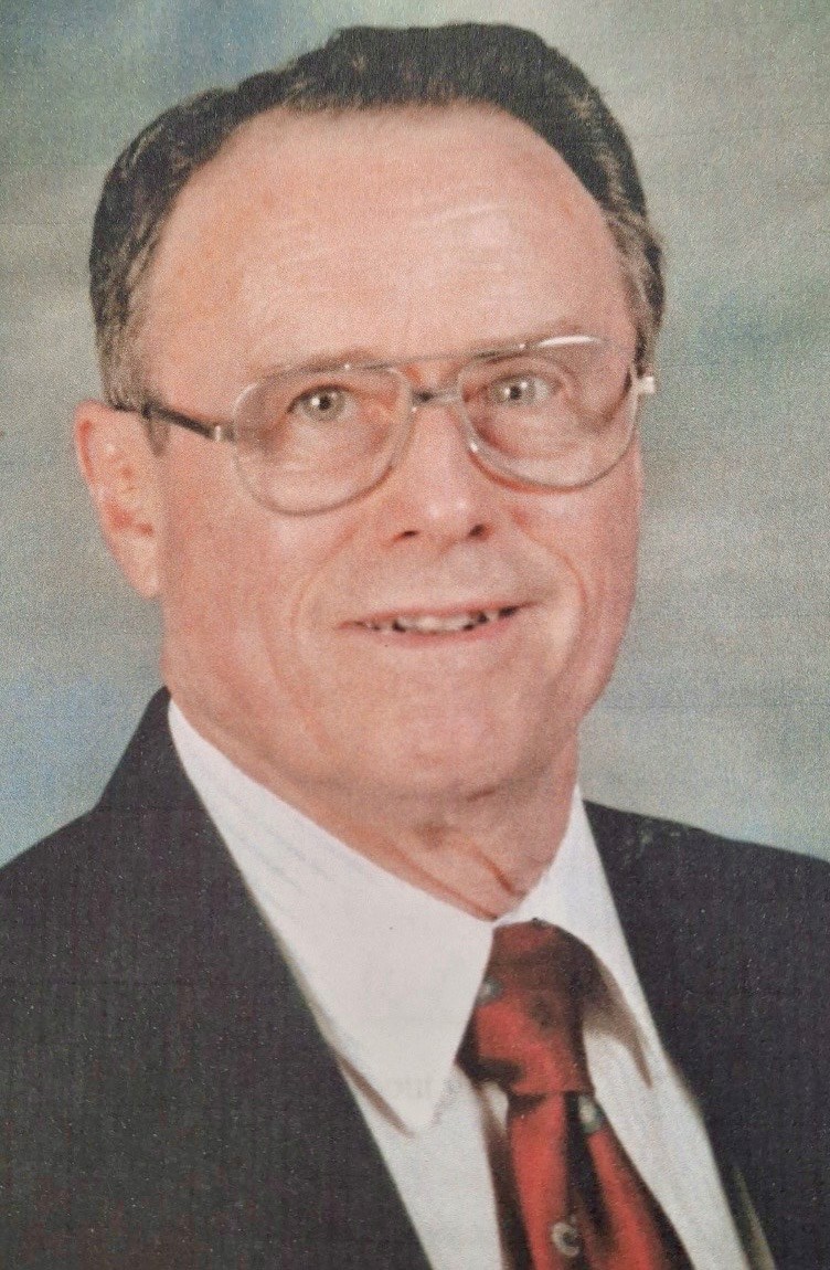 Obituary of John Jennings Holliday