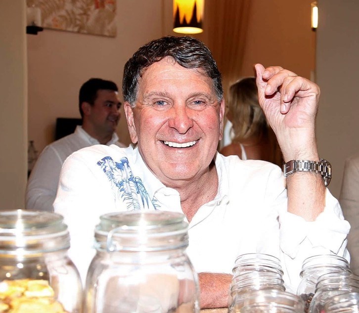 Obituary of James Davis Elliott