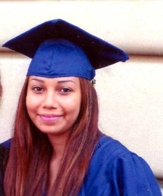 Obituary of Laura Angelica Reyes