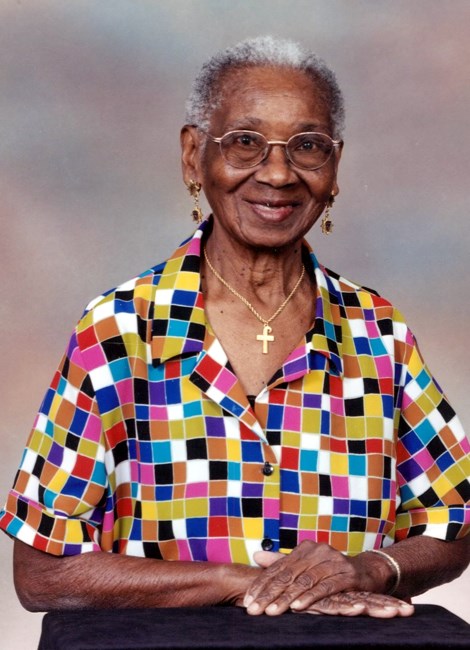 Obituary of Carmen Viola Mullin