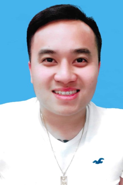 Obituary of Thong Hoang