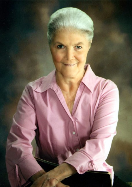 Obituario de Loreta "Joan" McHone