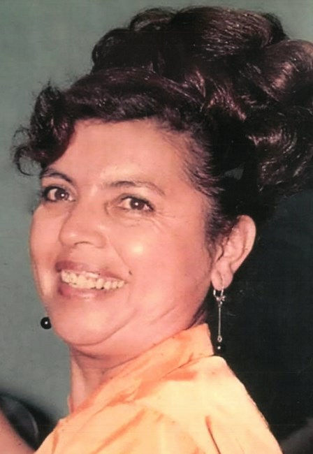 Obituario de Esperanza Carrillo