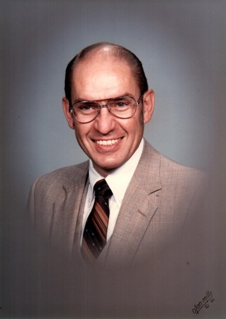 Avis de décès de Donald Eugene Lloyd