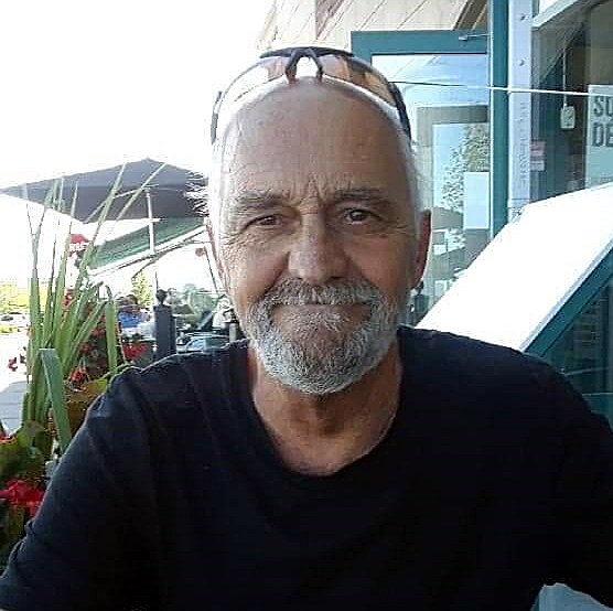 obituary image