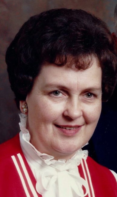 Obituary of Evelyn Joyce Lightfoot