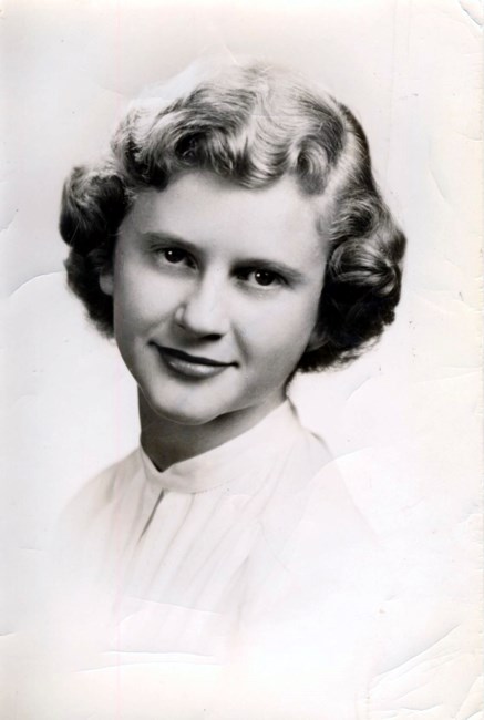 Obituary of Mary Claire Davis