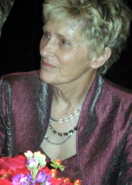 Obituary of Regina Kay McQueen