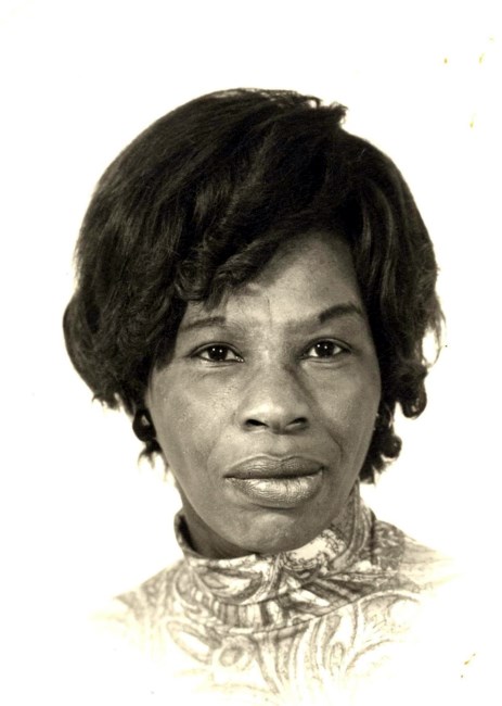 Obituary of Ester Louise Henry