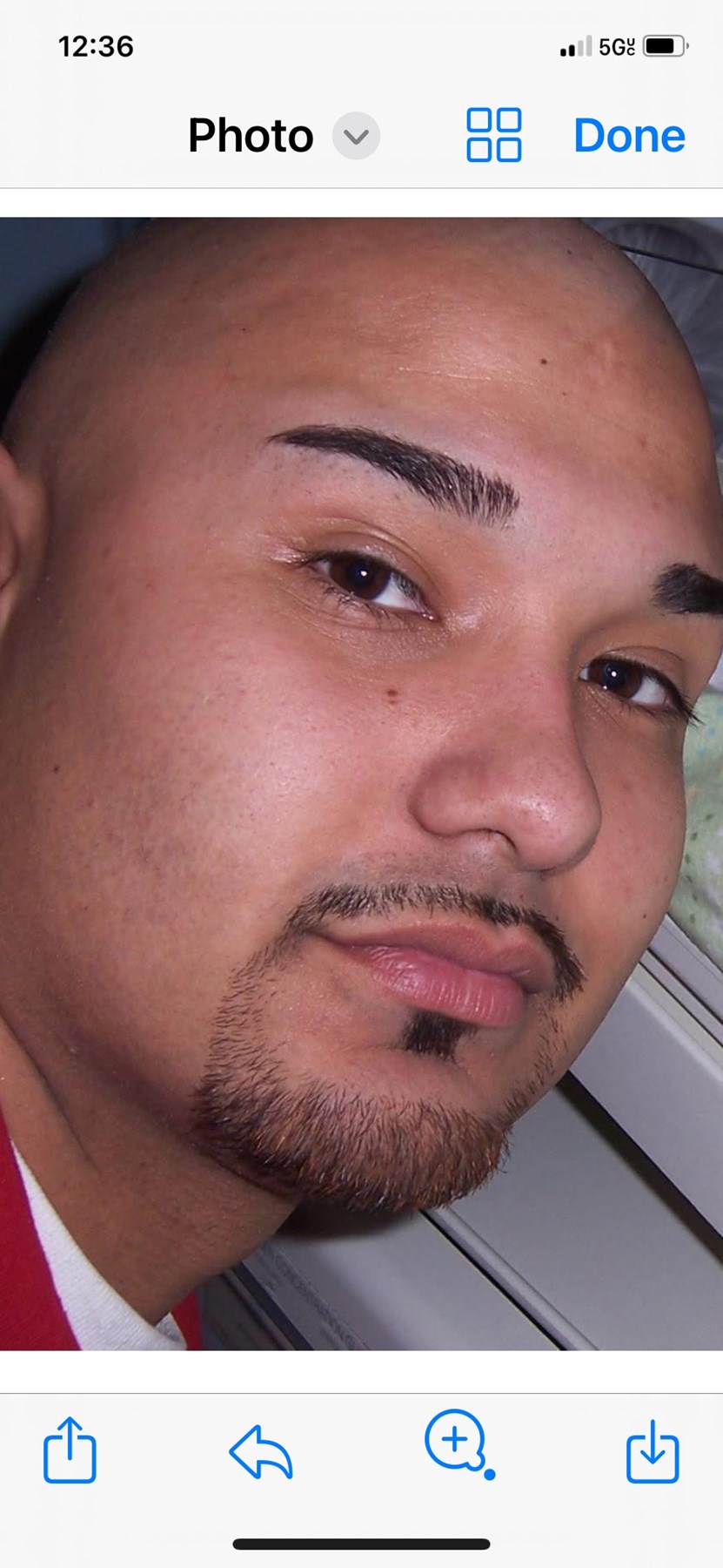 Obituary of Freddy Flores