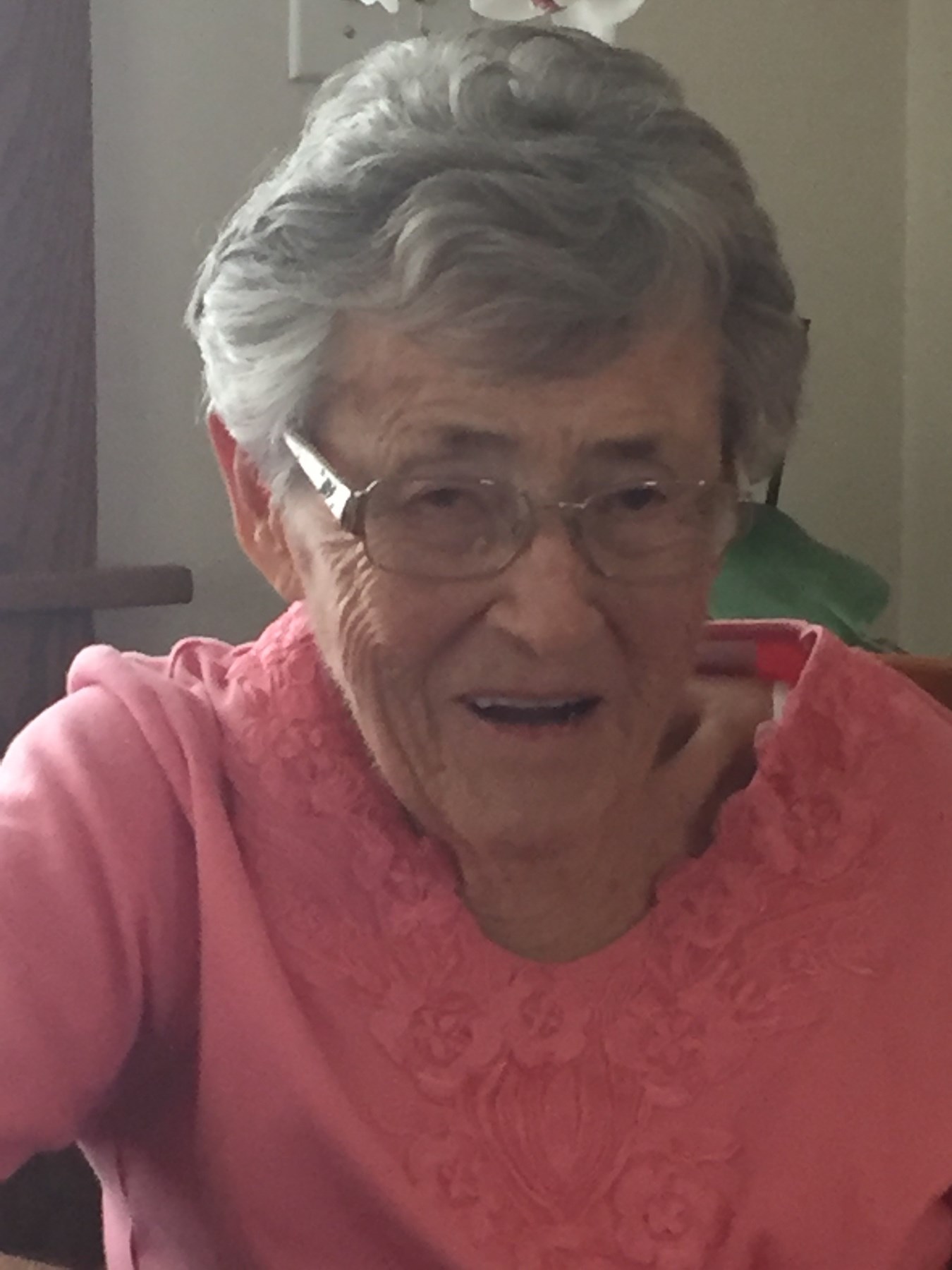 Obituario de Malvina L. Adams